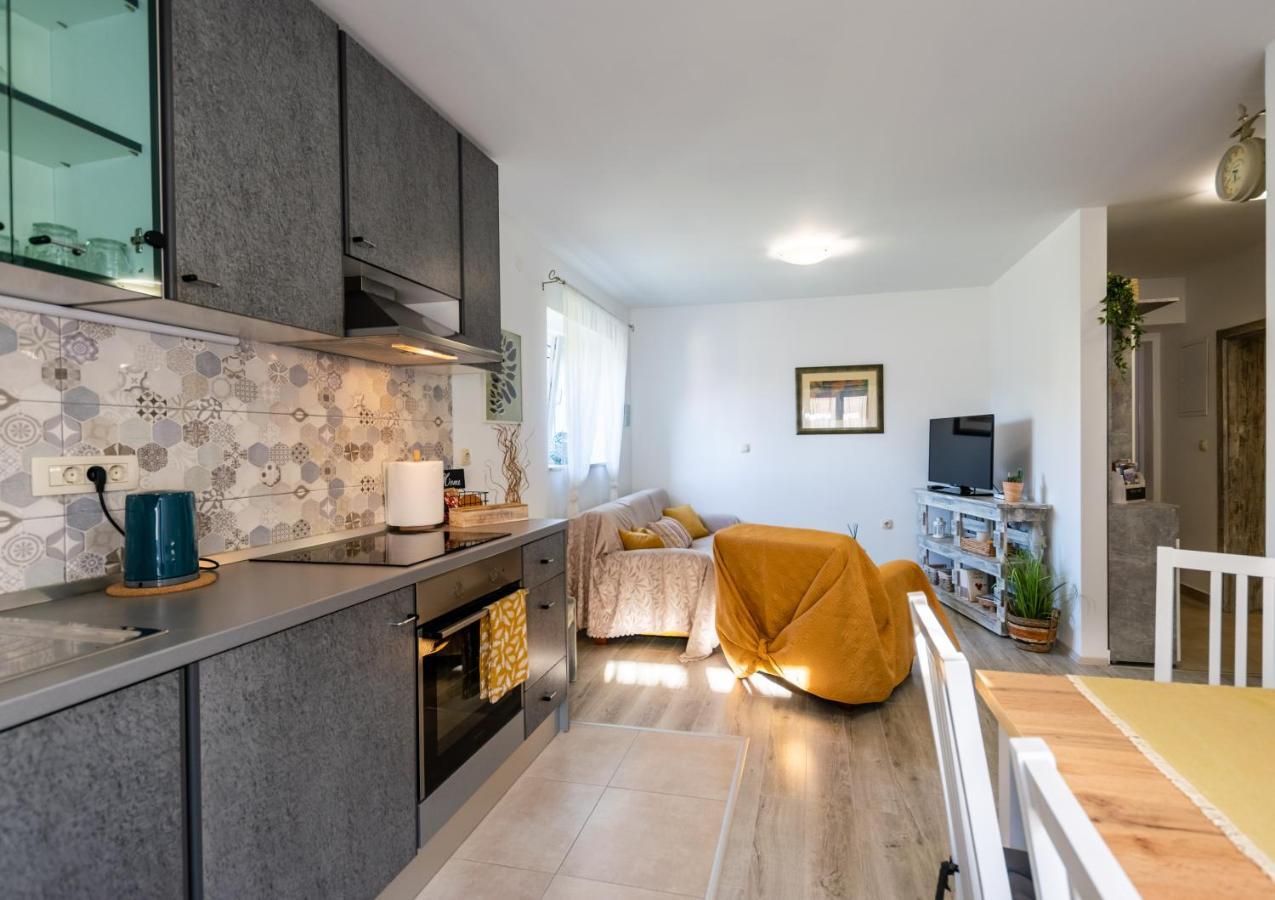 Apartman Tina เมทโควิช ภายนอก รูปภาพ